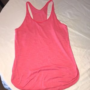 lululemon athletica - 105 singlet tank - size 6